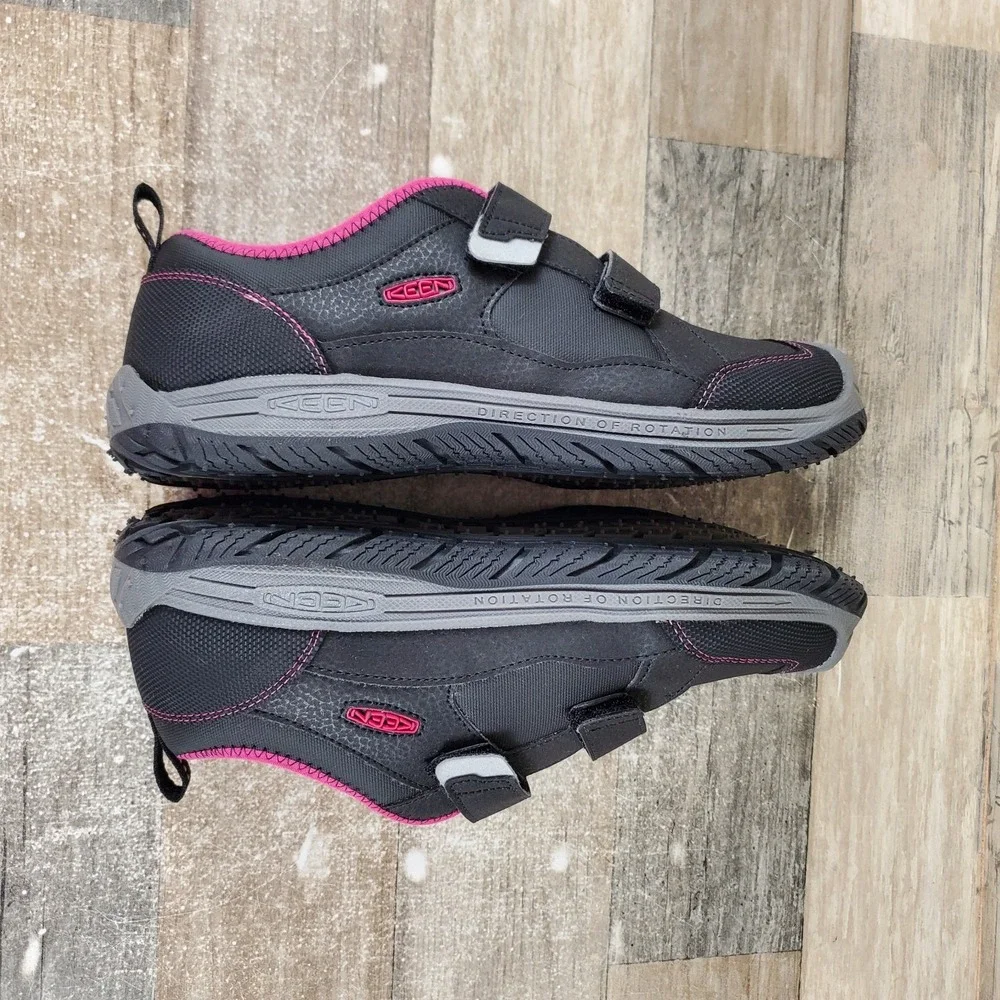 KEEN Speed Hound Youth Slip On Shoes Sz 5 Strap NWOB NEW